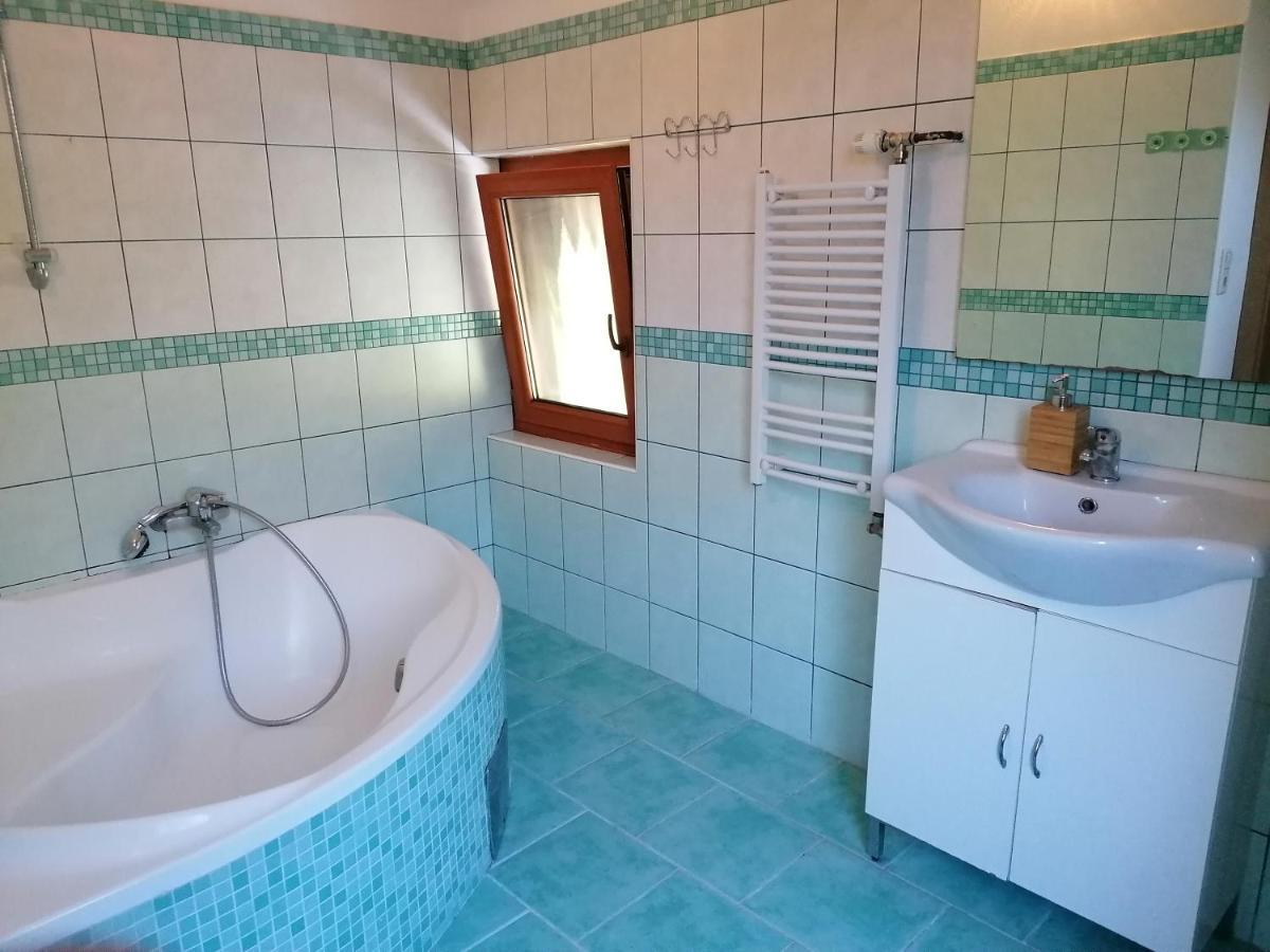 Adventure House Hotel Palfau Bagian luar foto